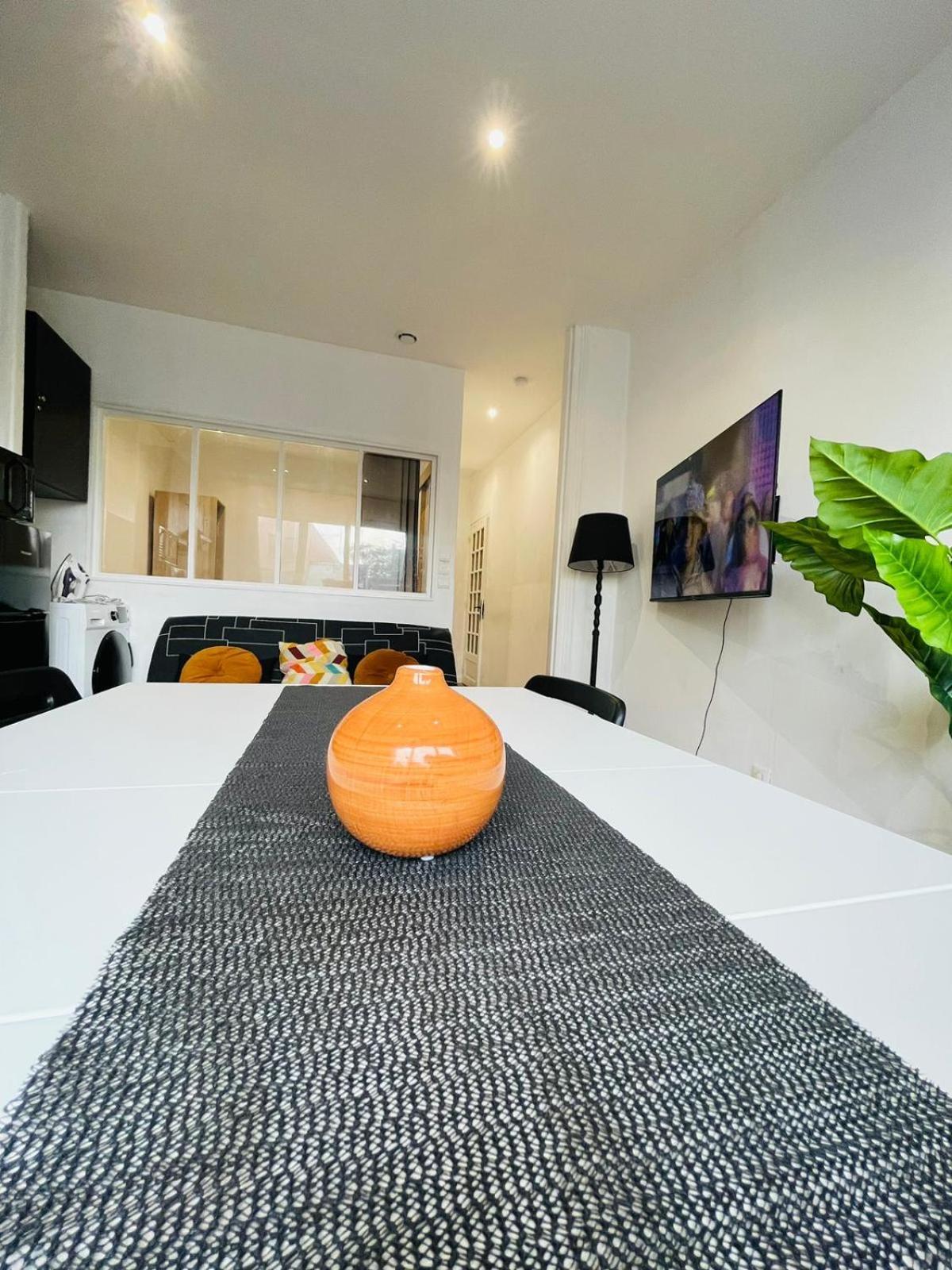 Appartement Oasis De Confort Tourcoing Exterior foto